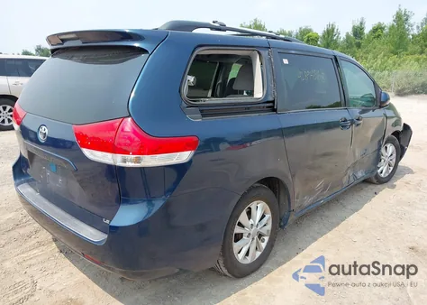 2011 Toyota Sienna Le V6 z USA, uszkodzony, nr VIN 5TDKK3DCXBS143711